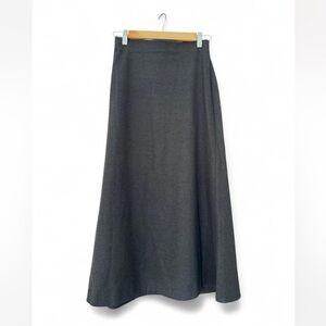 Uniqlo chocolate brown skirt